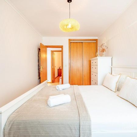 リスボンGuestready - A Cosy Retreat In Lumiarアパートメント エクステリア 写真