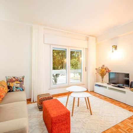 リスボンGuestready - A Cosy Retreat In Lumiarアパートメント エクステリア 写真