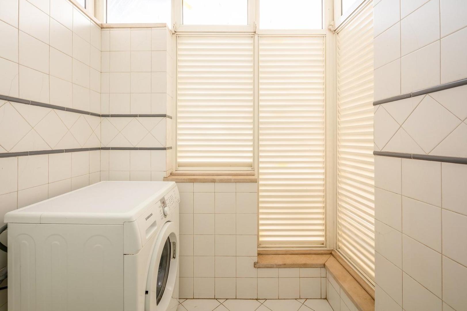 リスボンGuestready - A Cosy Retreat In Lumiarアパートメント エクステリア 写真